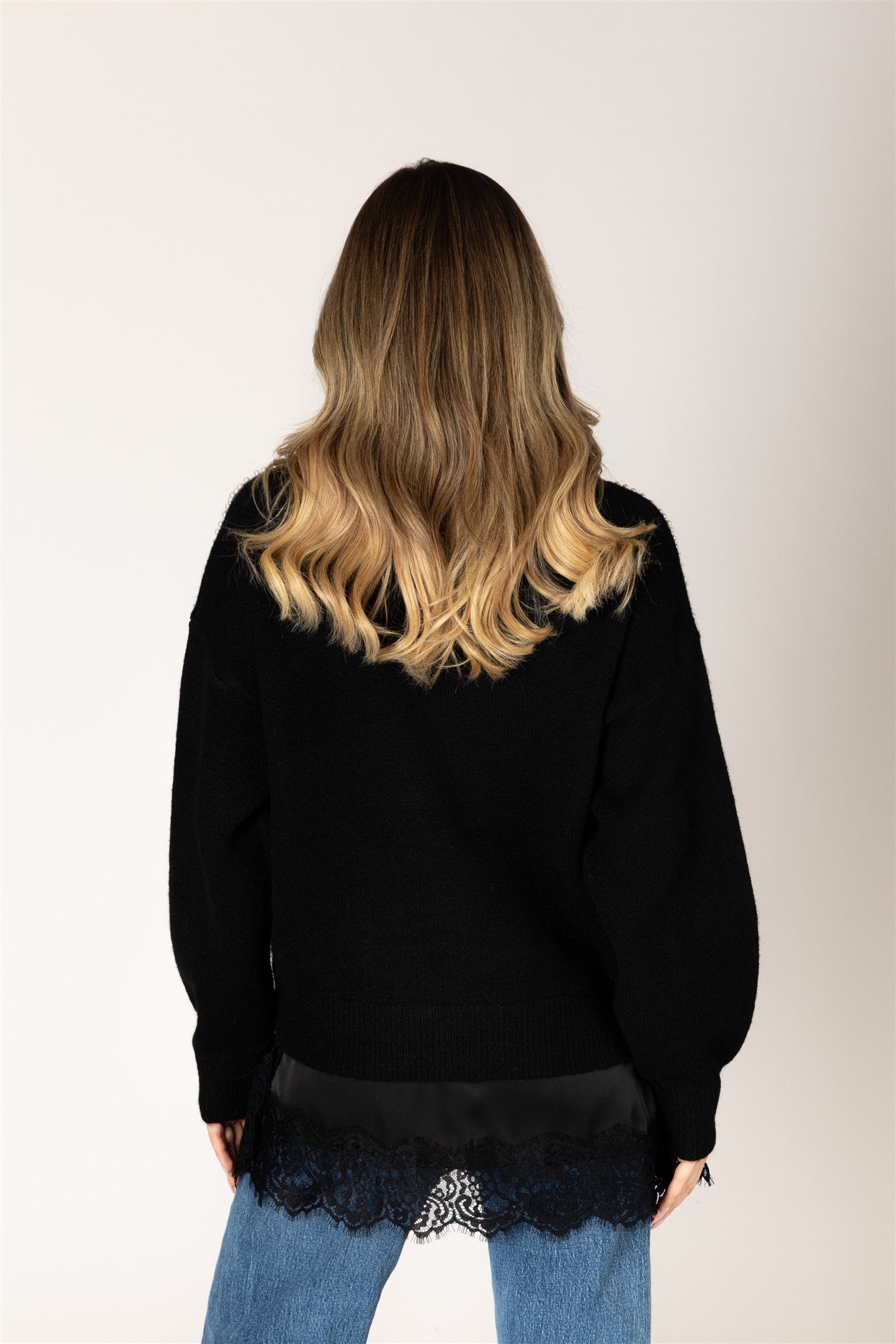 BOWS PEARL BOW SWEATER