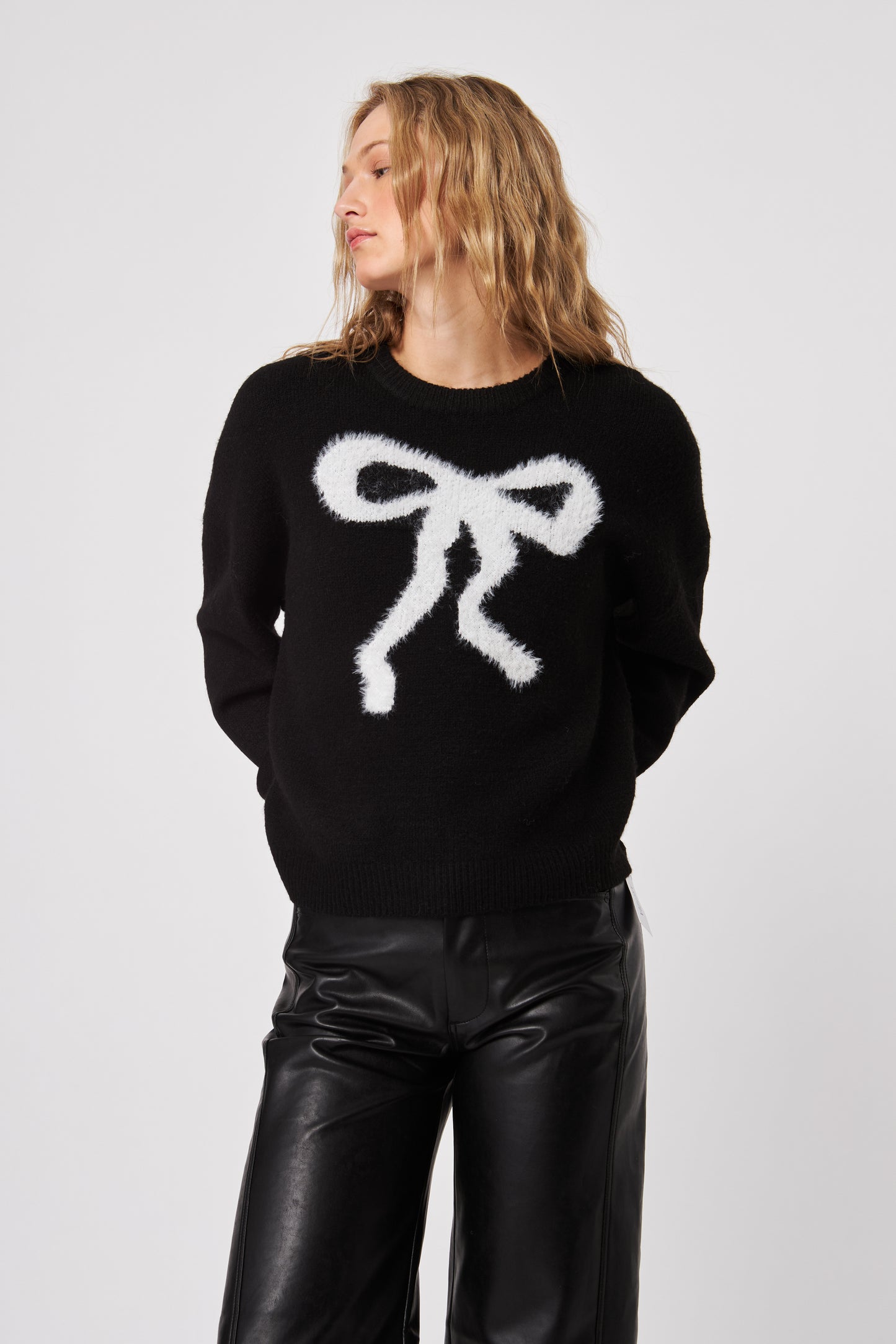AMBROSE SWEATER - BLANC DE NOIR