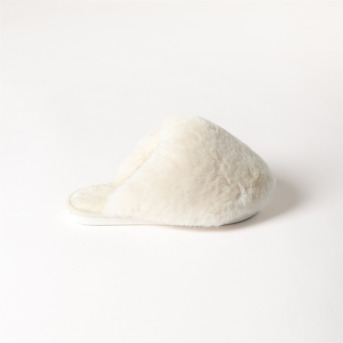FAUX FURRY SLIDE - WHITE