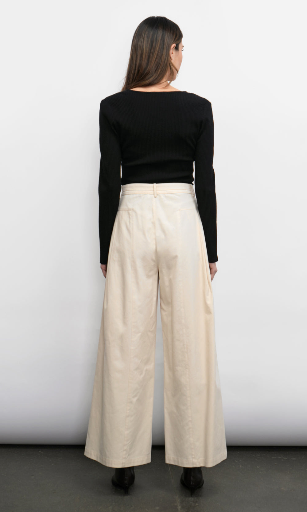 MAXWELL LACE UP KNIT TOP