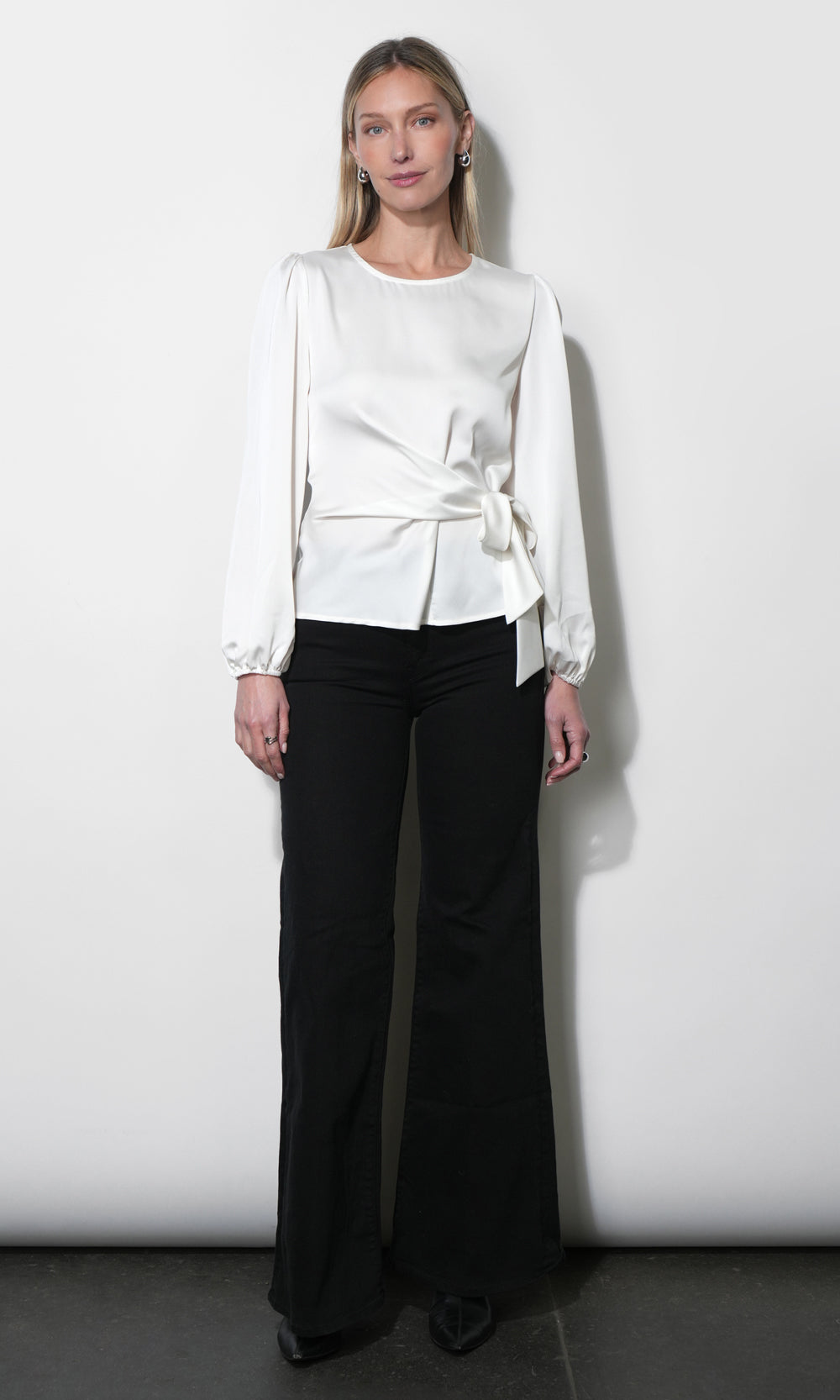 LOLA SIDE TIE BLOUSE