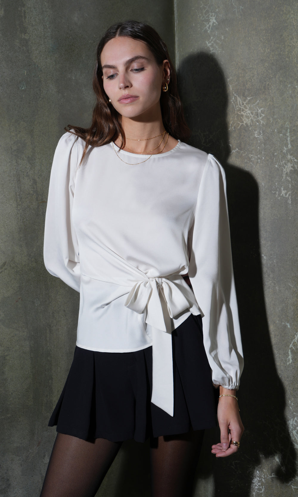 LOLA SIDE TIE BLOUSE