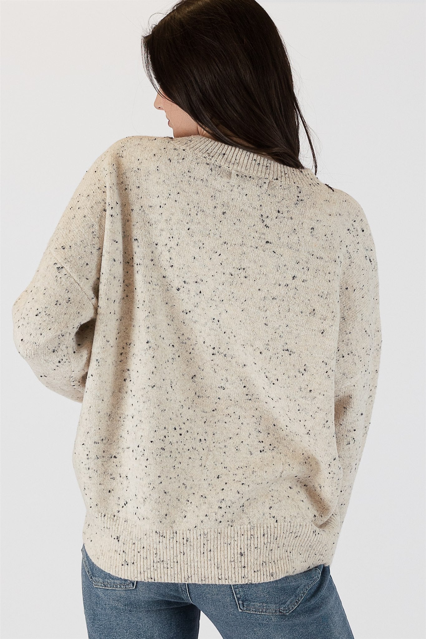 HEART FLECK SWEATER - OAT