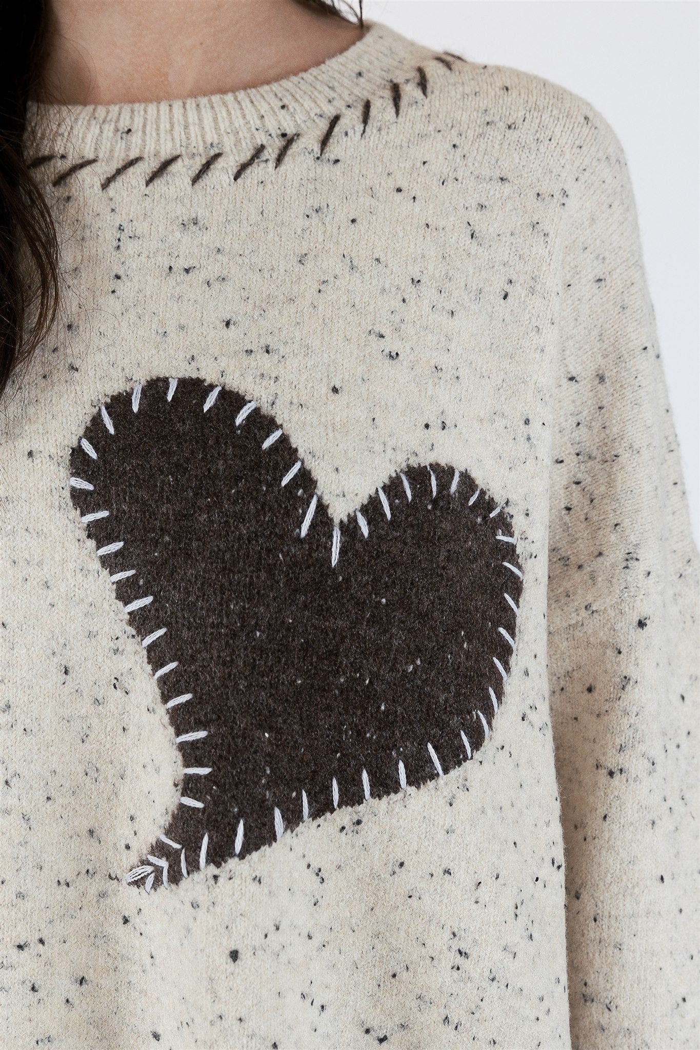 HEART FLECK SWEATER - OAT