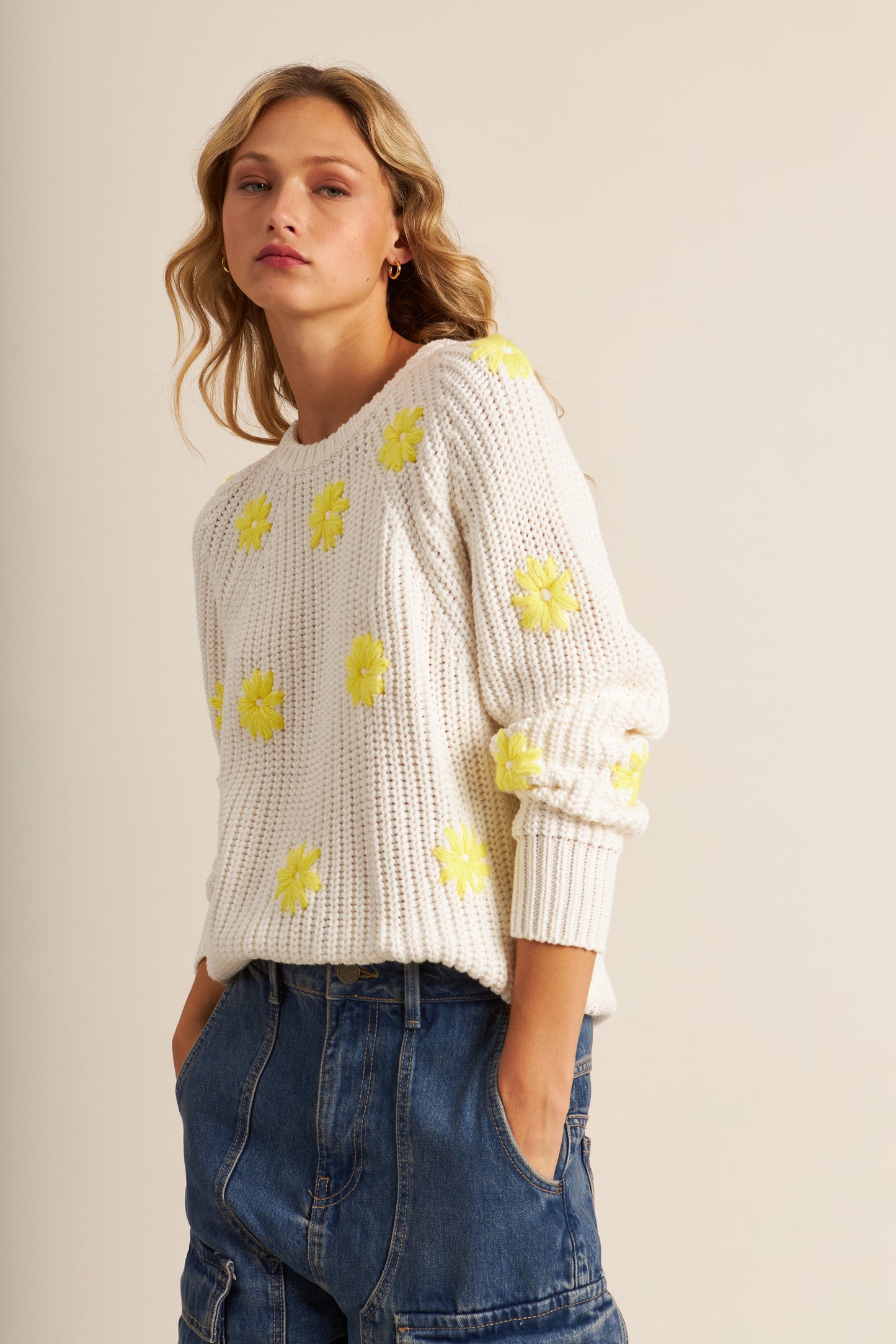 HENDRIX SWEATER - GERBER DAISY