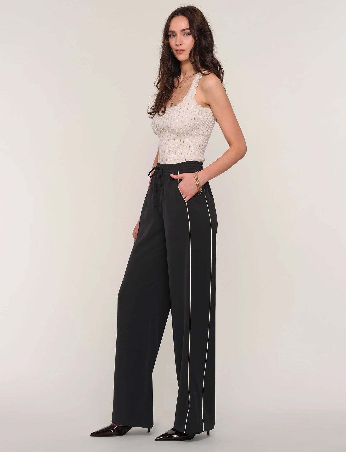 DEVINE PANT