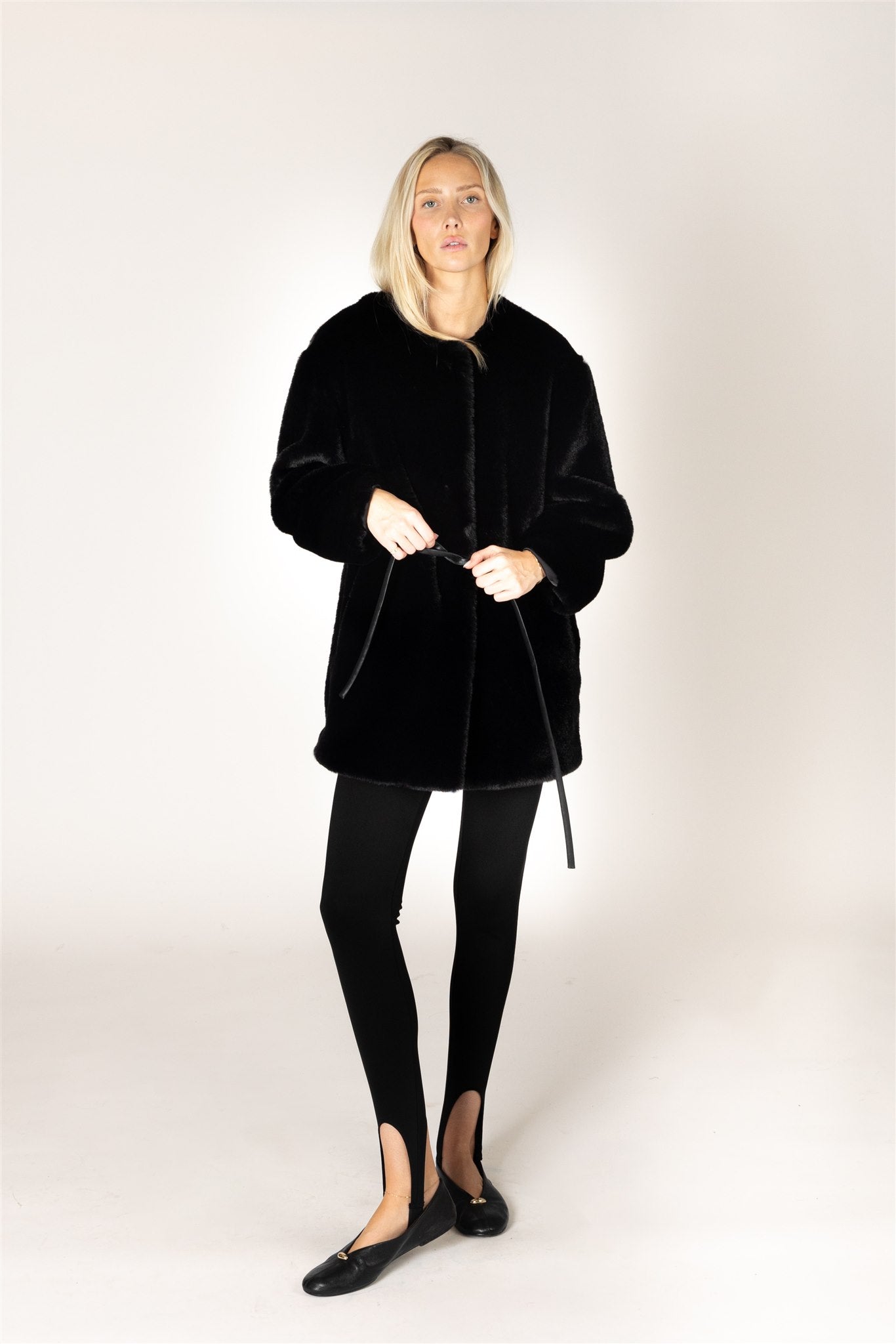 KELILA FAUX FUR COAT - BLACK