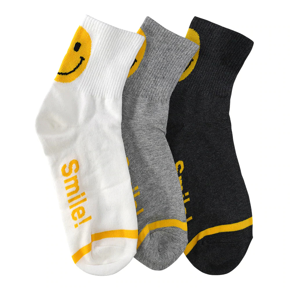 BACK SMILEY CREW SOCKS (VARIOUS COLOURS)