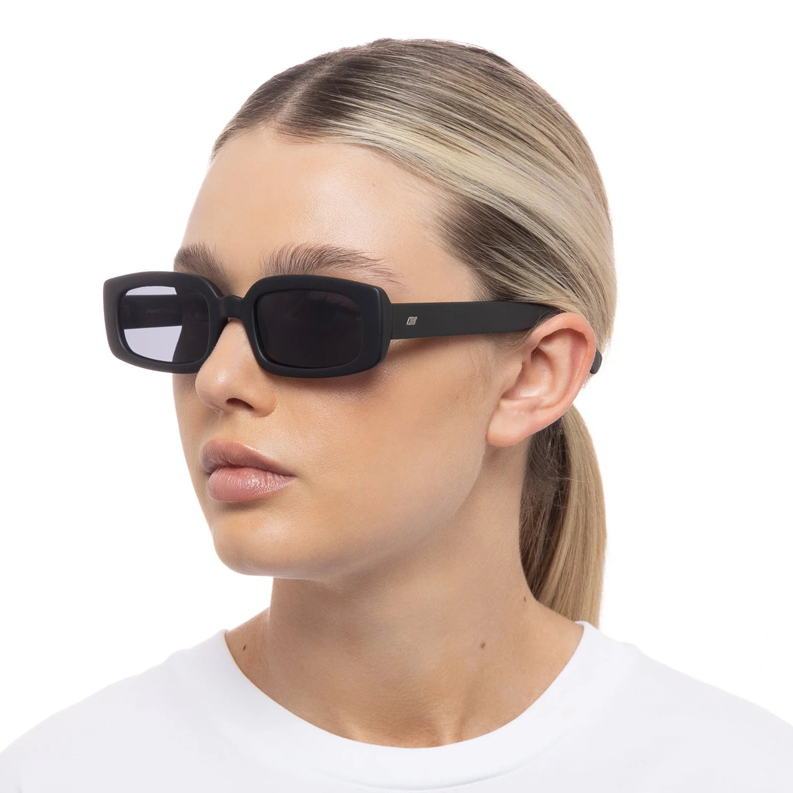 DYNAMITE SUNGLASSES - MATTE BLACK