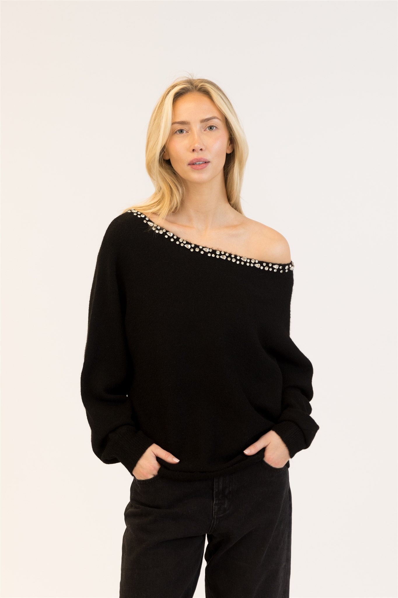 NOBU CRYSTAL BOATNECK SWEATER