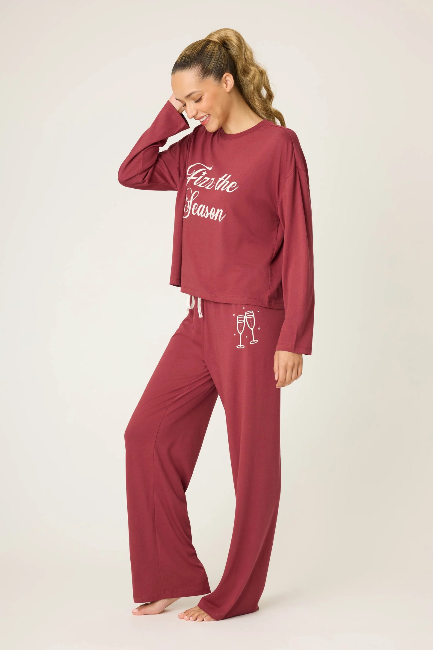 FIZZ THE SEASON LOUNGE SET