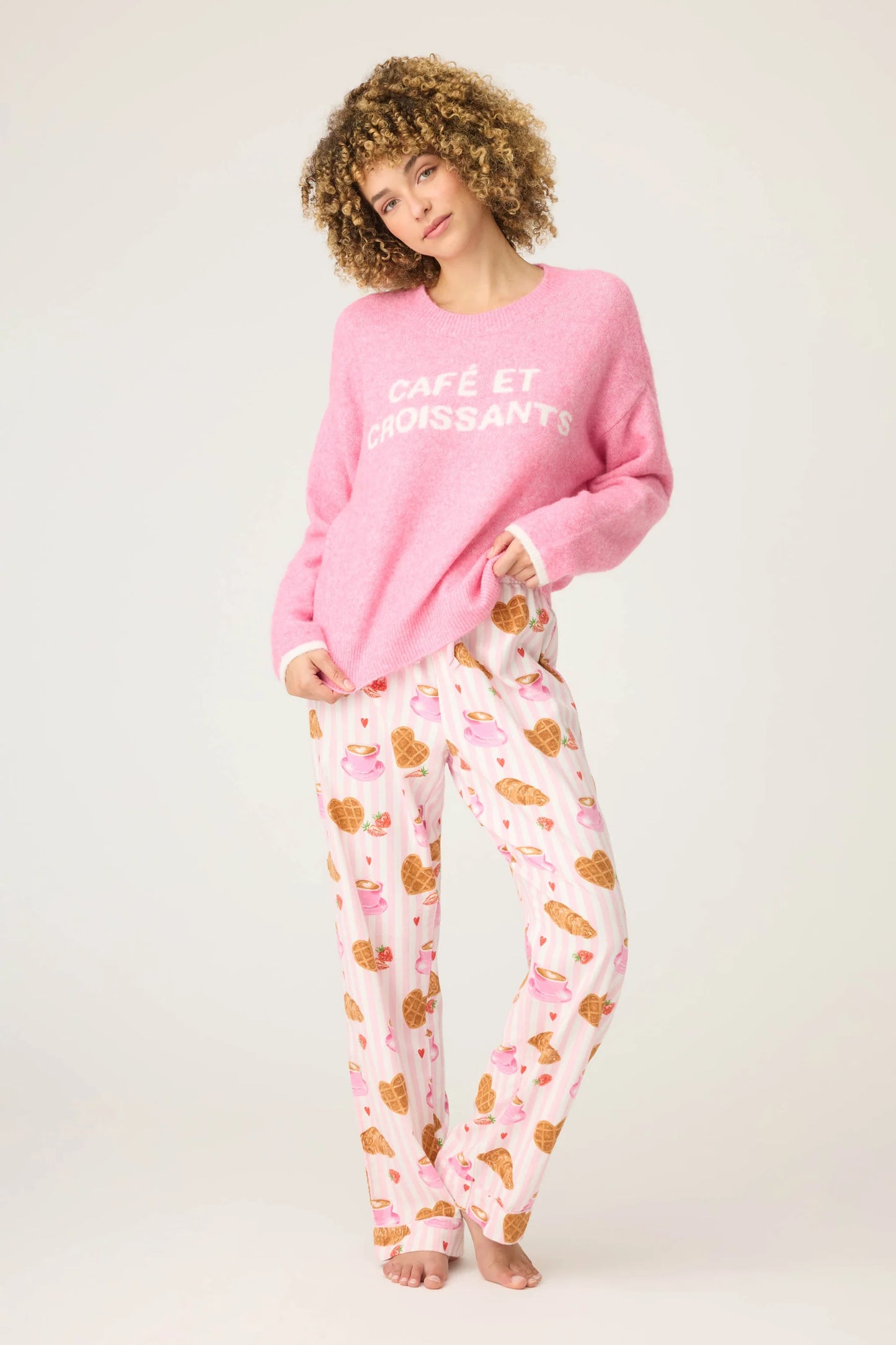 CAFE ET CROISSANTS SWEATER
