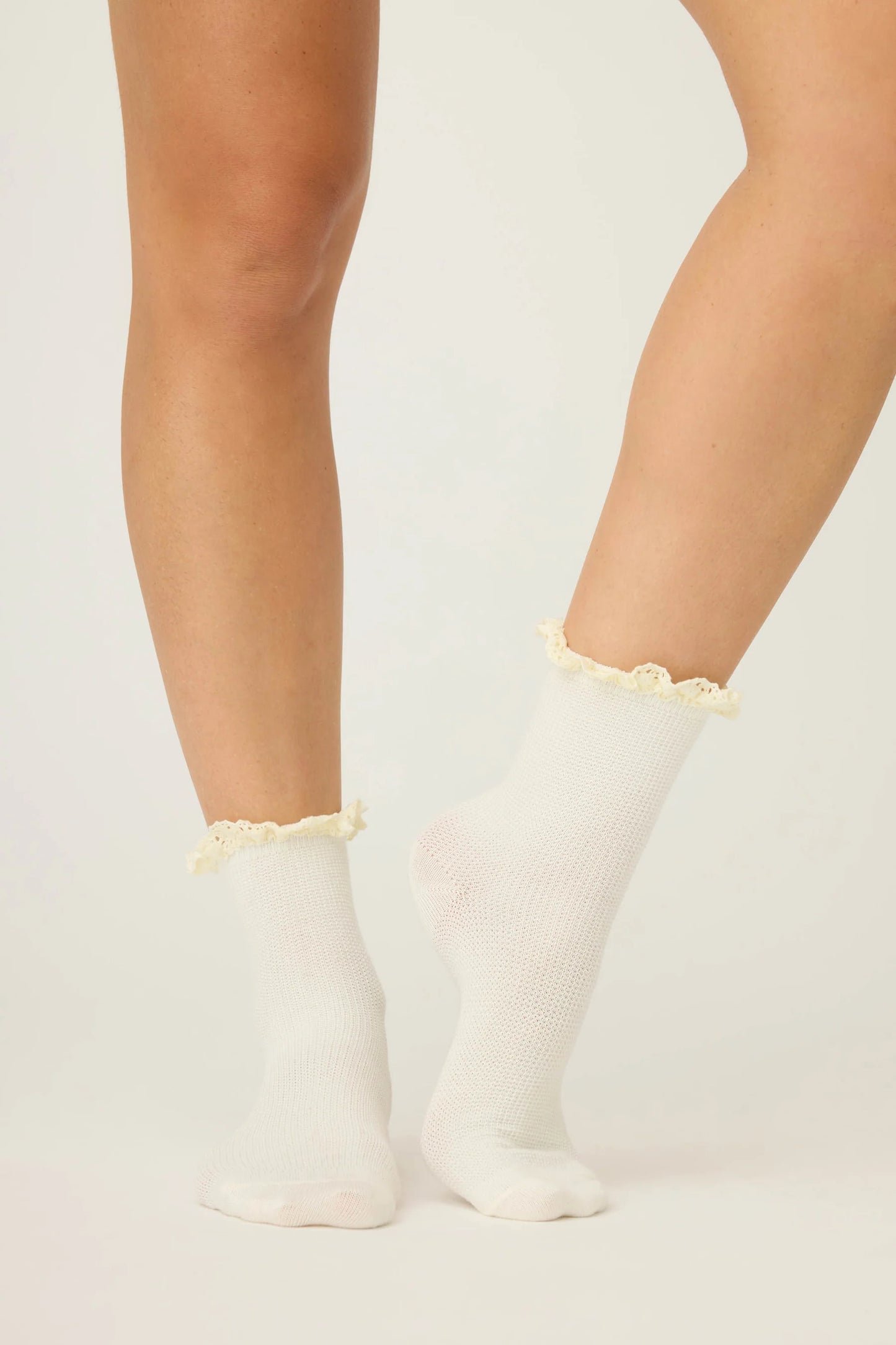 COZY SOCKS (VARIOUS STYLES)