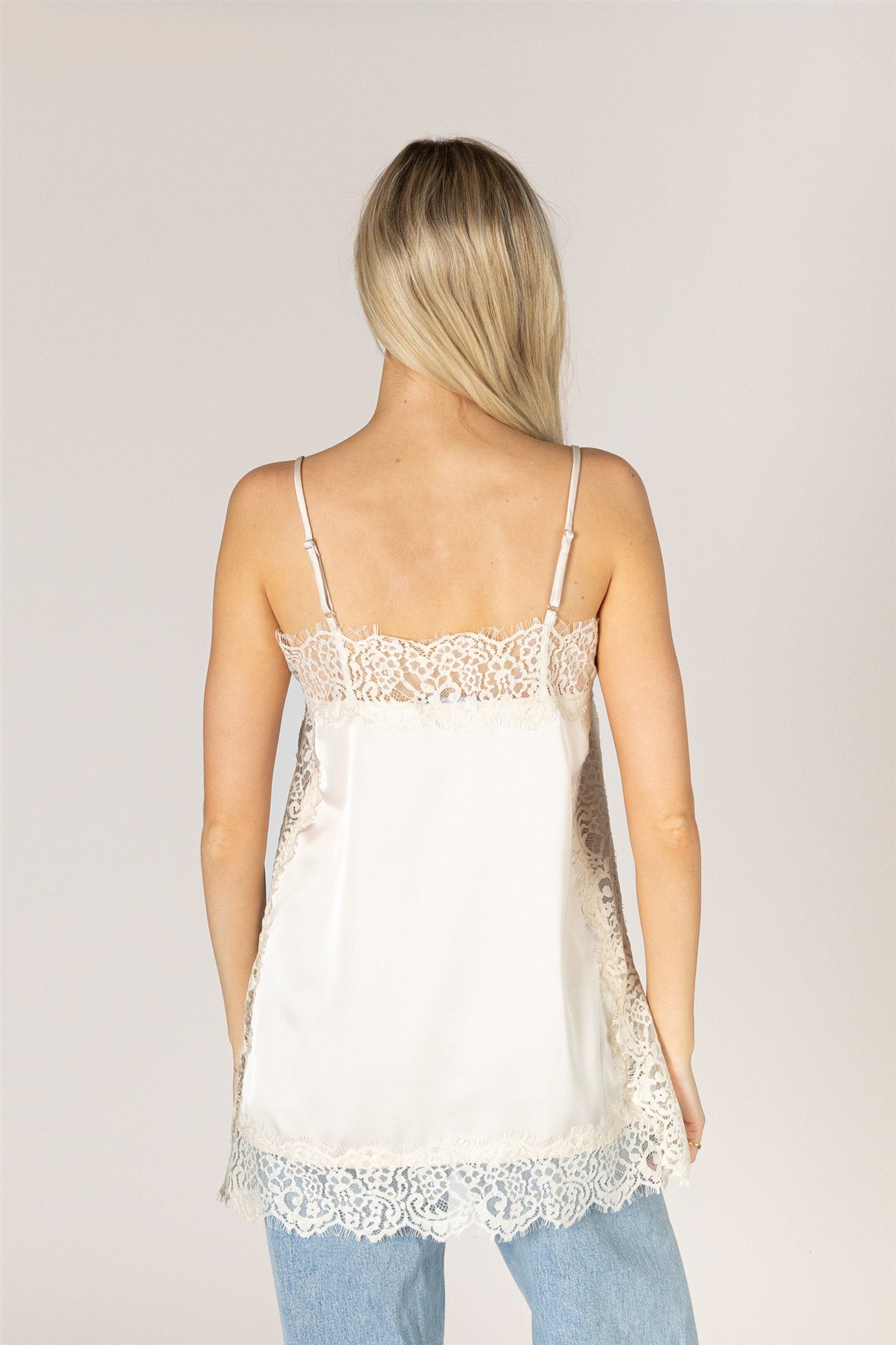 LACE CAMI TOP - CHAMPAGNE