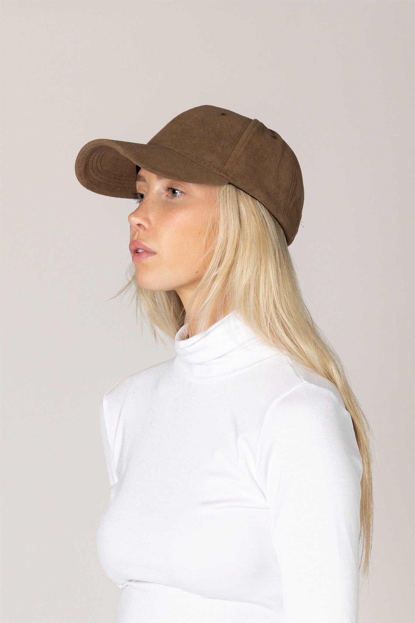 SUEDE CAP (VARIOUS COLOURS)