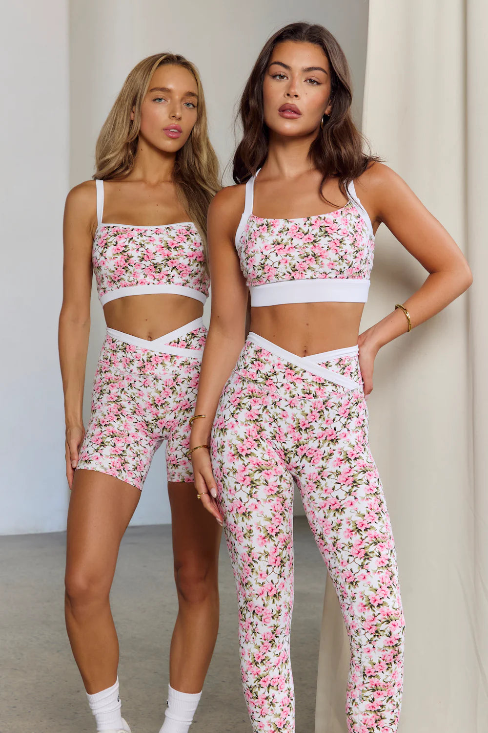 LUXE BALANCE ESSENTIAL SPORTS BRA - FLEUR