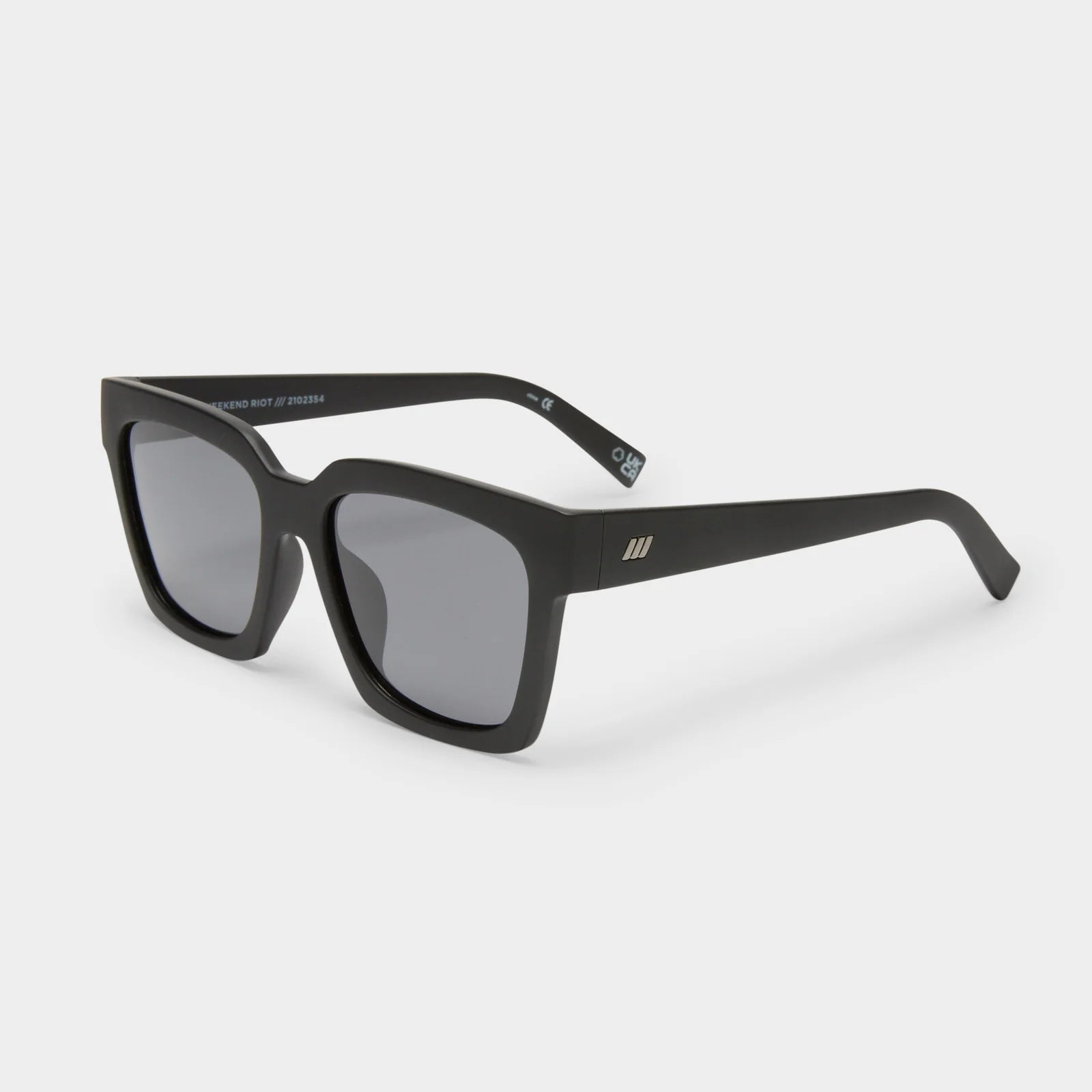 WEEKEND RIOT SUNGLASSES - MATTE BLACK POLARIZED
