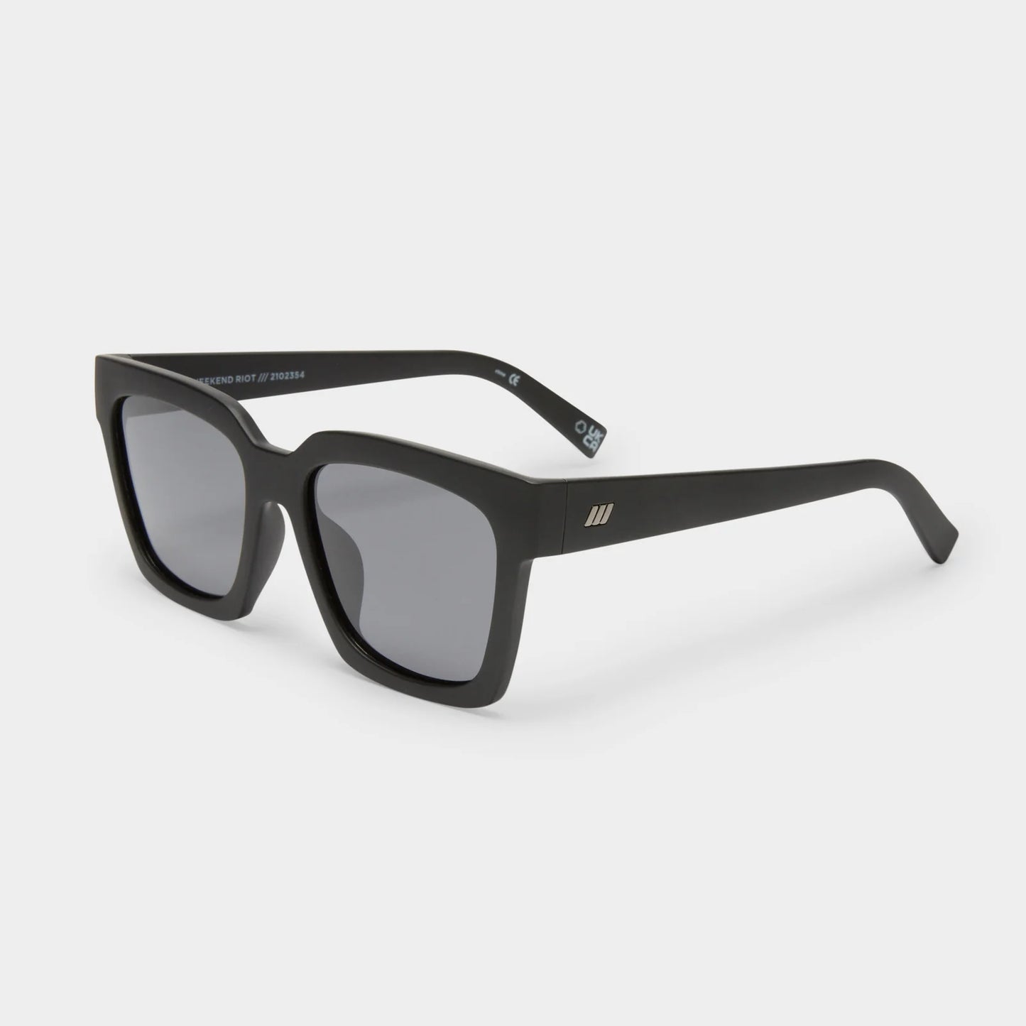 WEEKEND RIOT SUNGLASSES - MATTE BLACK POLARIZED