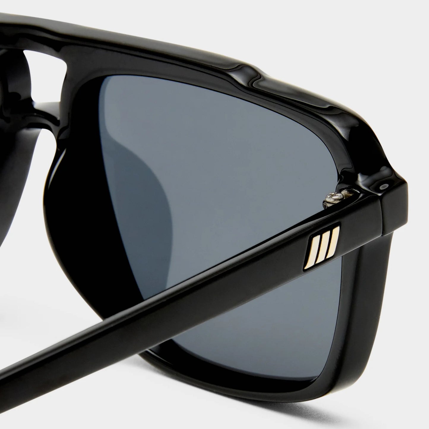 LE GARS SUNGLASSES - BLACK SMOKE MONO POLARISED