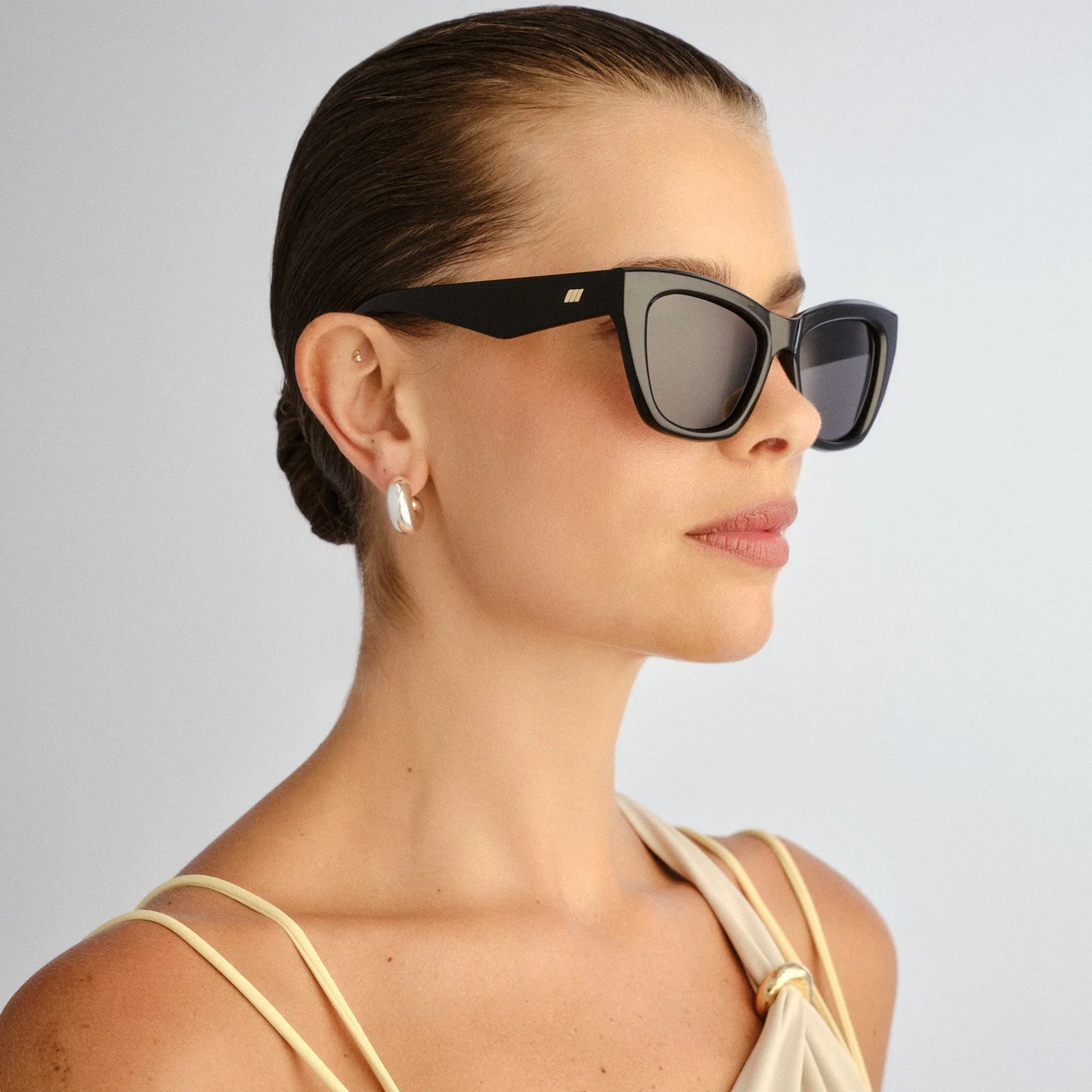 LUMEN SUNGLASSES - BLACK POLARIZED