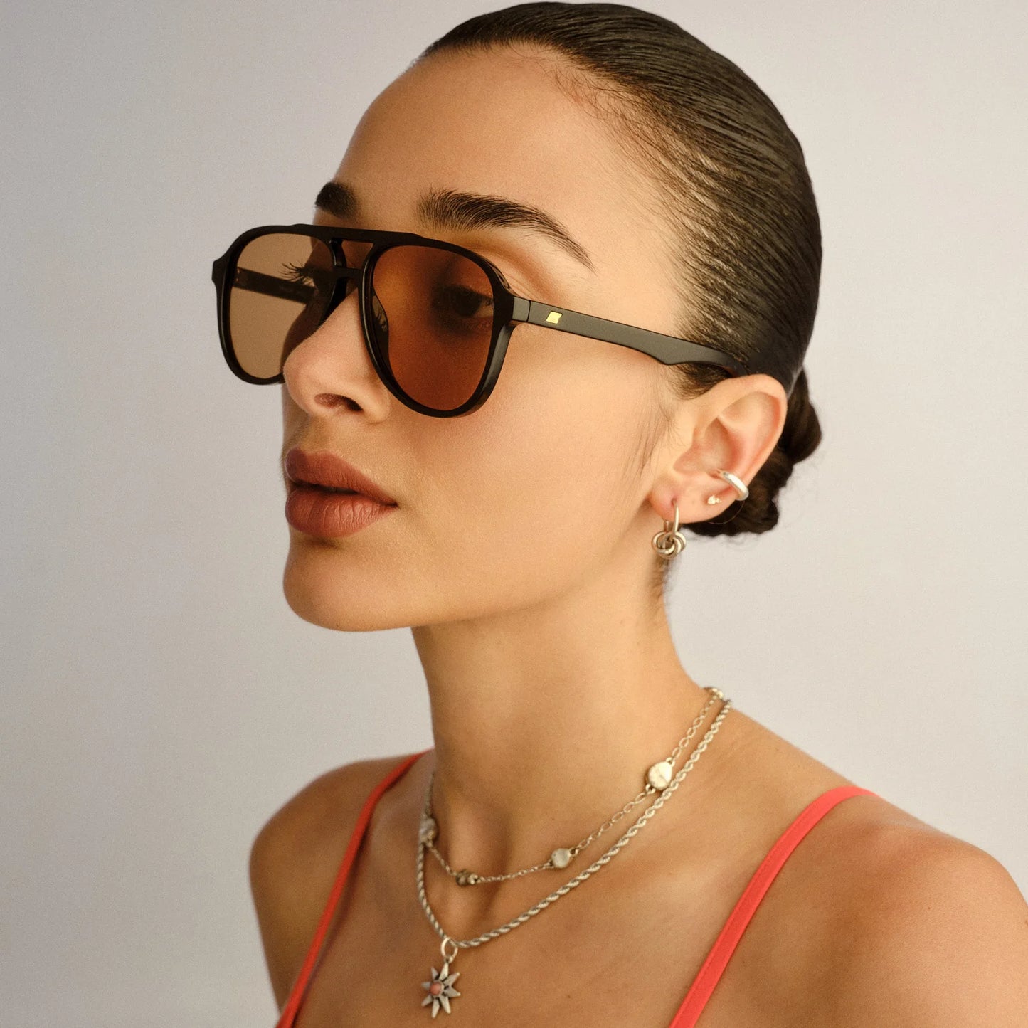 TRAGIC MAGIC SUNGLASSES - BLACK TAN TINT