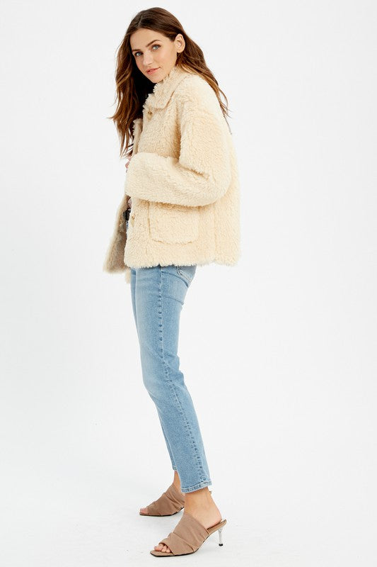 CREAM OVERSIZED FAUX FUR JACKET