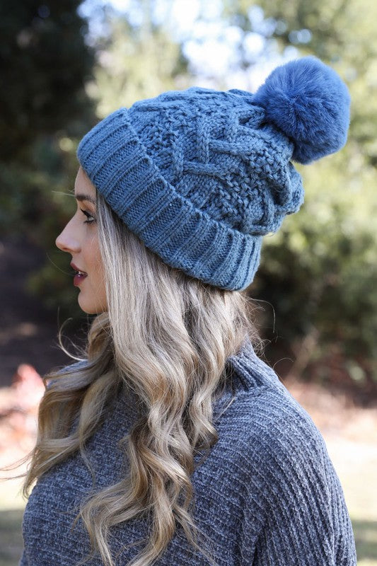 KNIT POM POM BEANIE