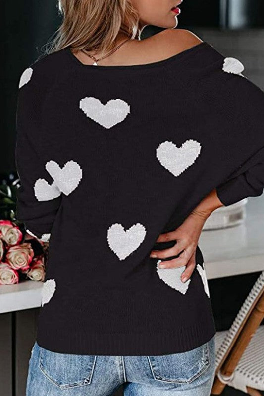 HEART KNIT SWEATER - BLACK