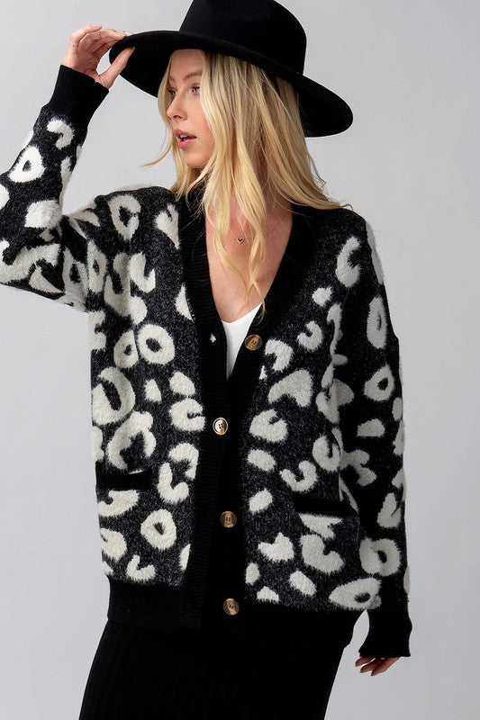 LEOPARD KNIT BUTTON CARDIGAN - BLACK