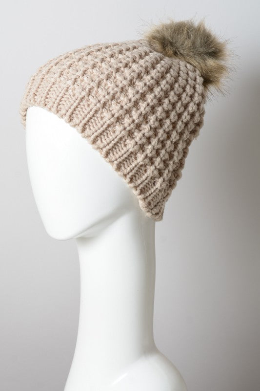 POM POM BEANIE - MOCHA