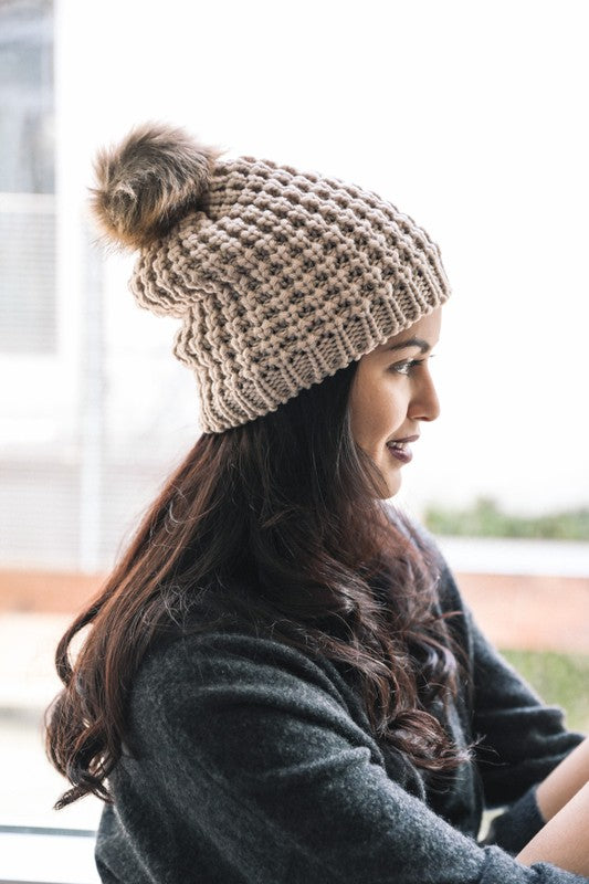 POM POM BEANIE - MOCHA