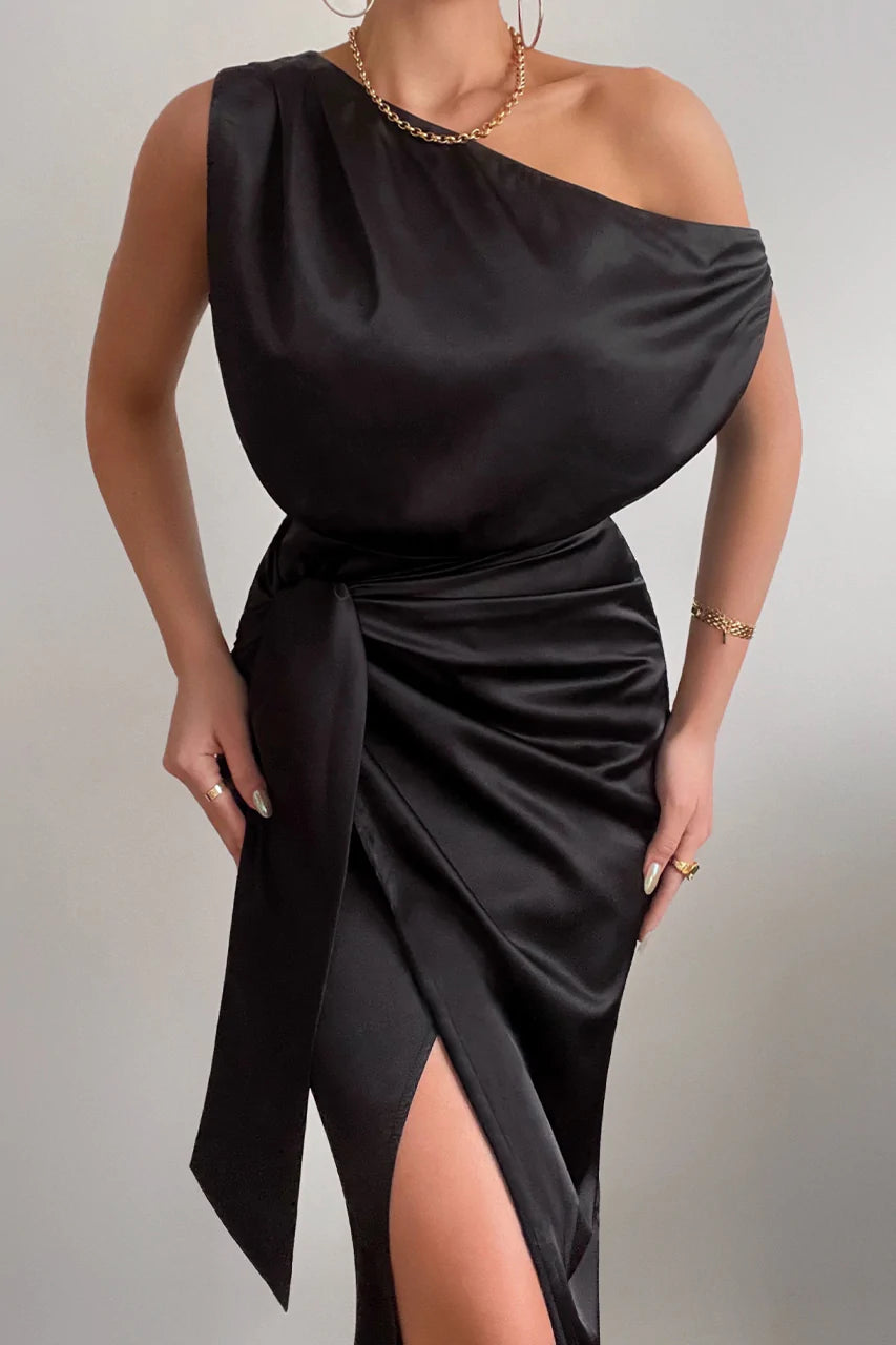 CHARISMA MIDI DRESS - BLACK