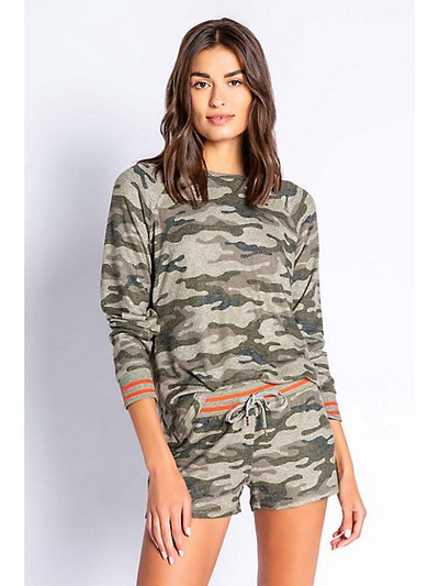 IN COMMAND CAMO TOP