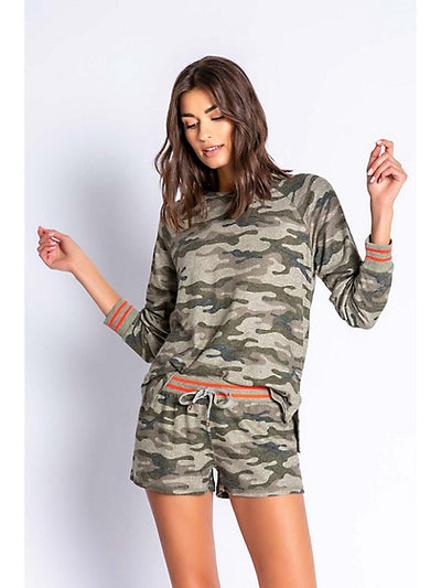 IN COMMAND CAMO TOP