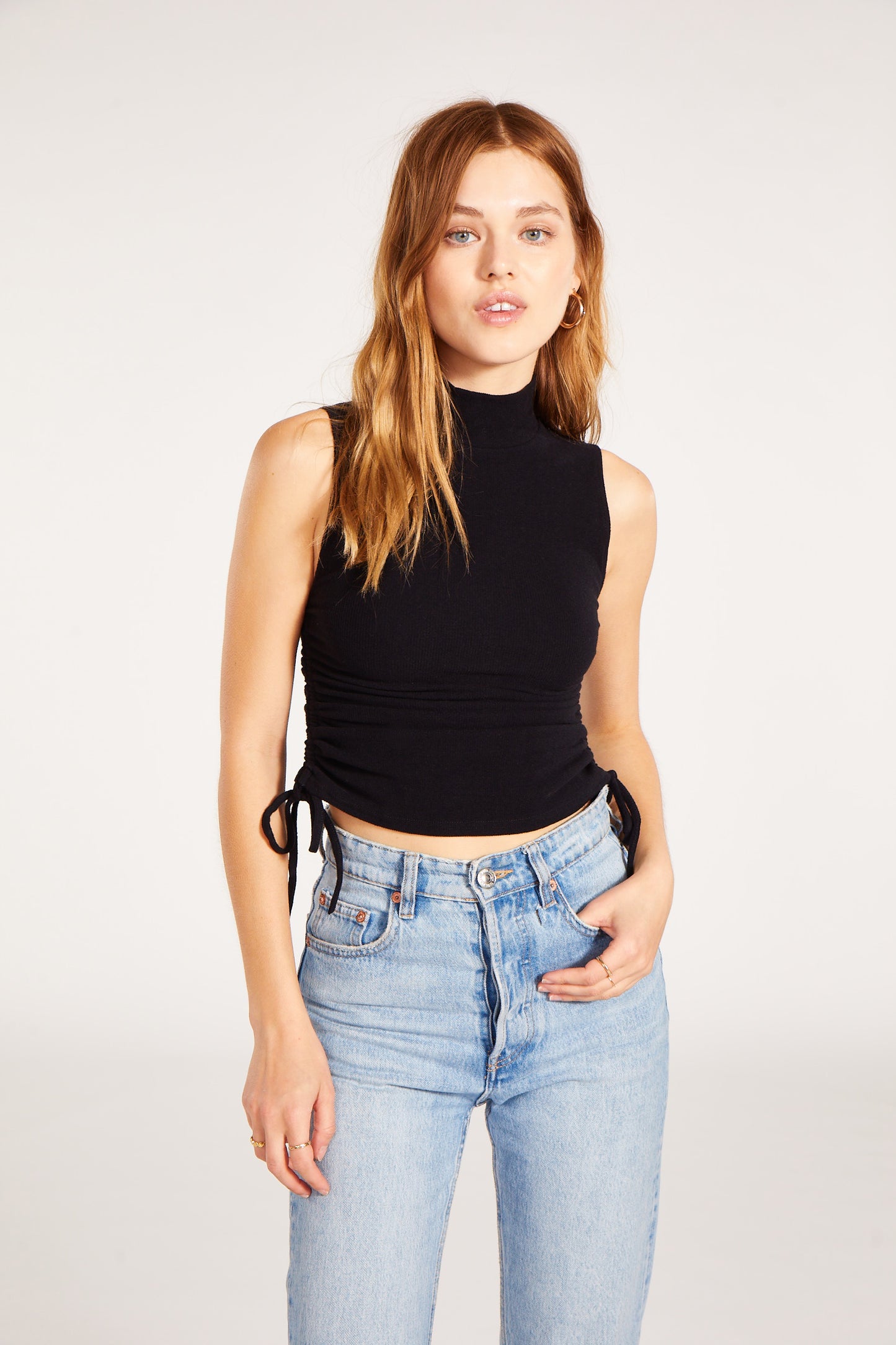 SIDE STEP TOP - BLACK