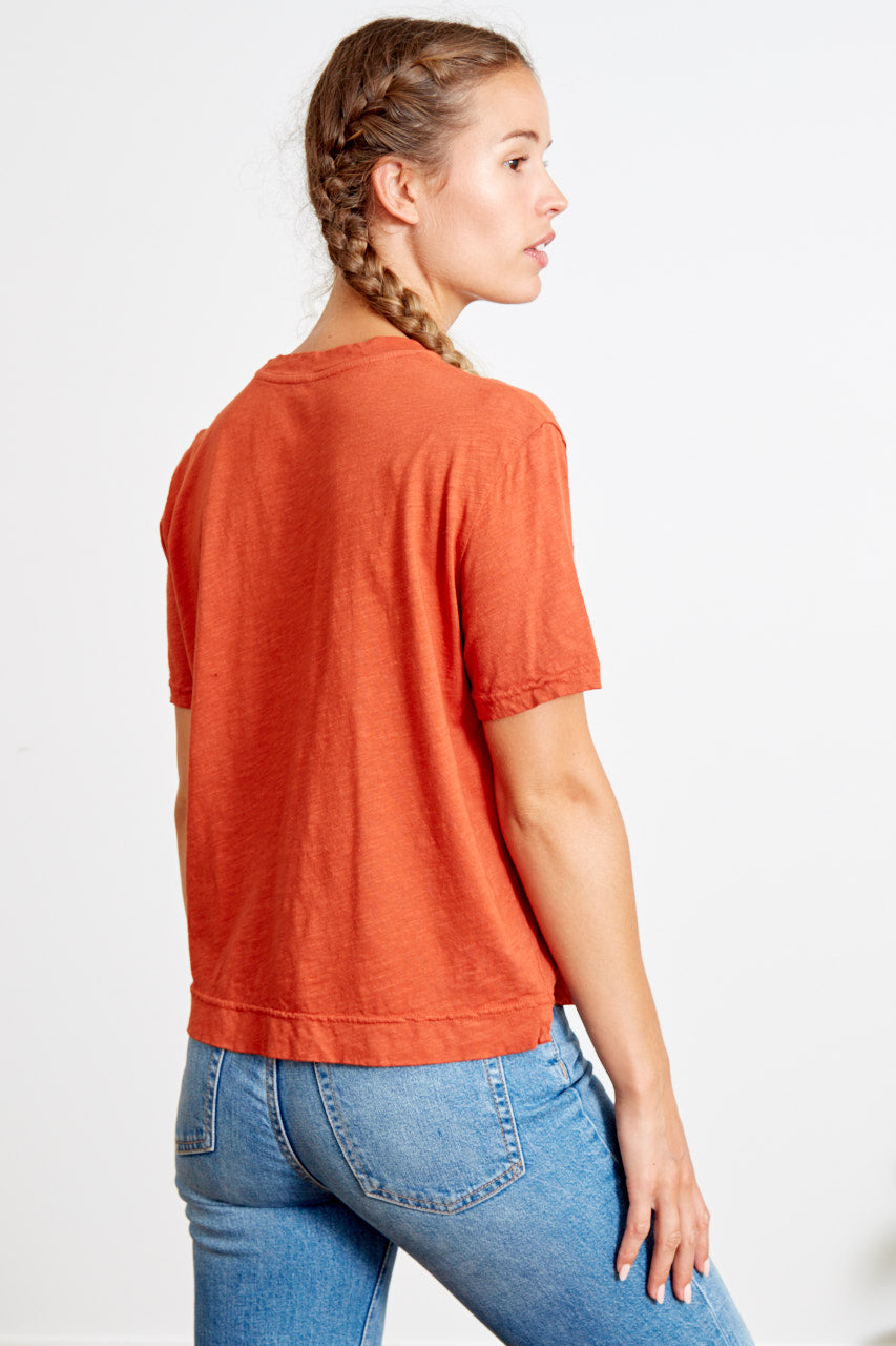 BUTTERFLY TEE - THE FINNY