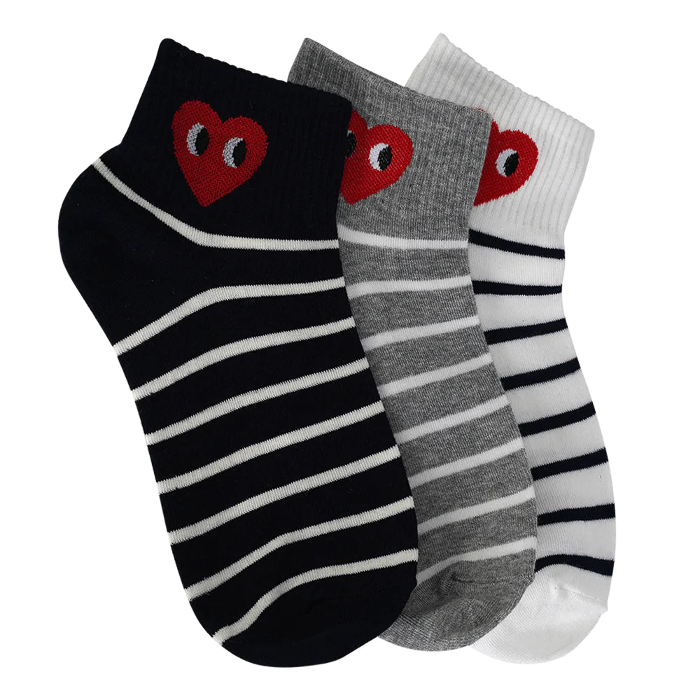 STRIPE HEART SOCKS - WHITE