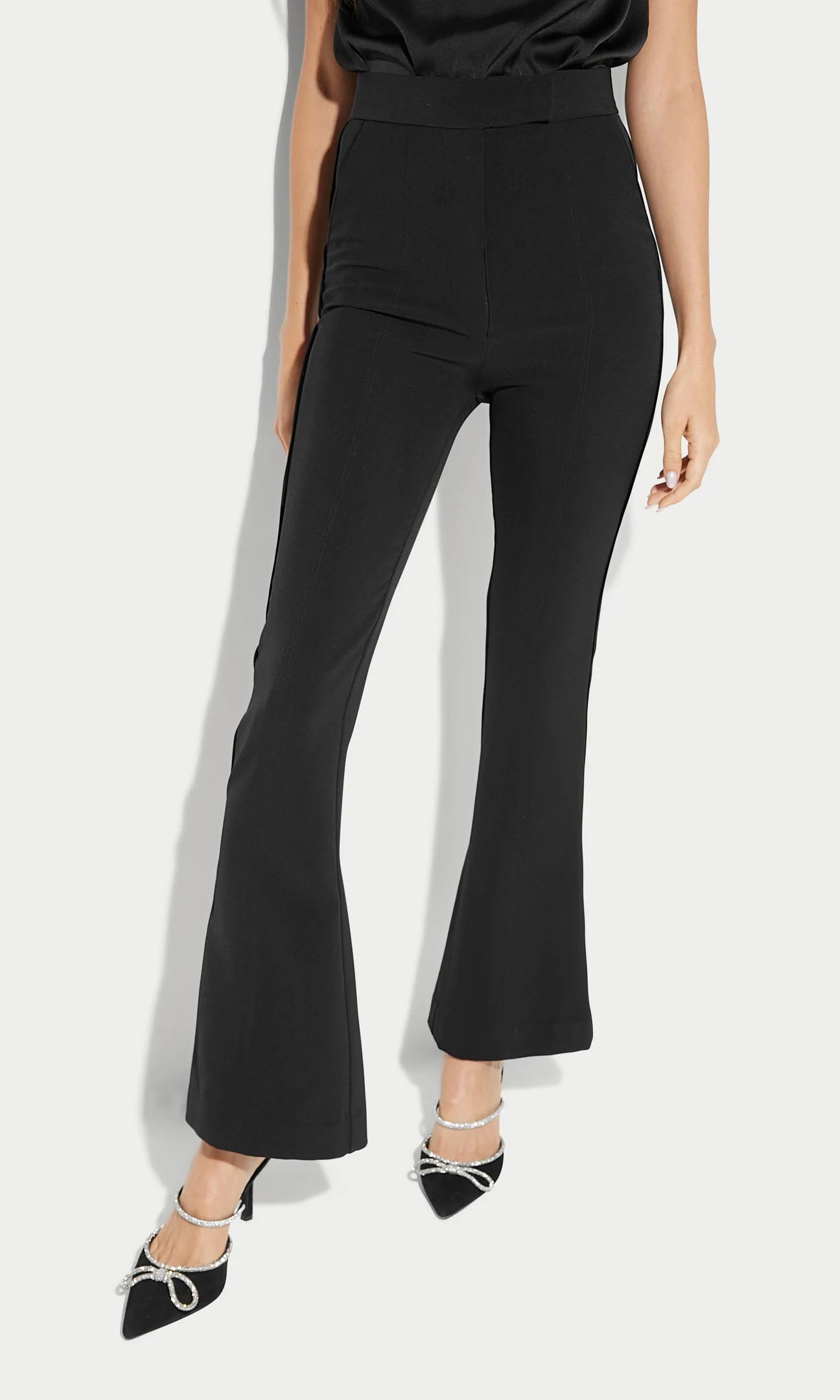 LUCCA CREPE TUXEDO PANT - BLACK (ONLINE ONLY)