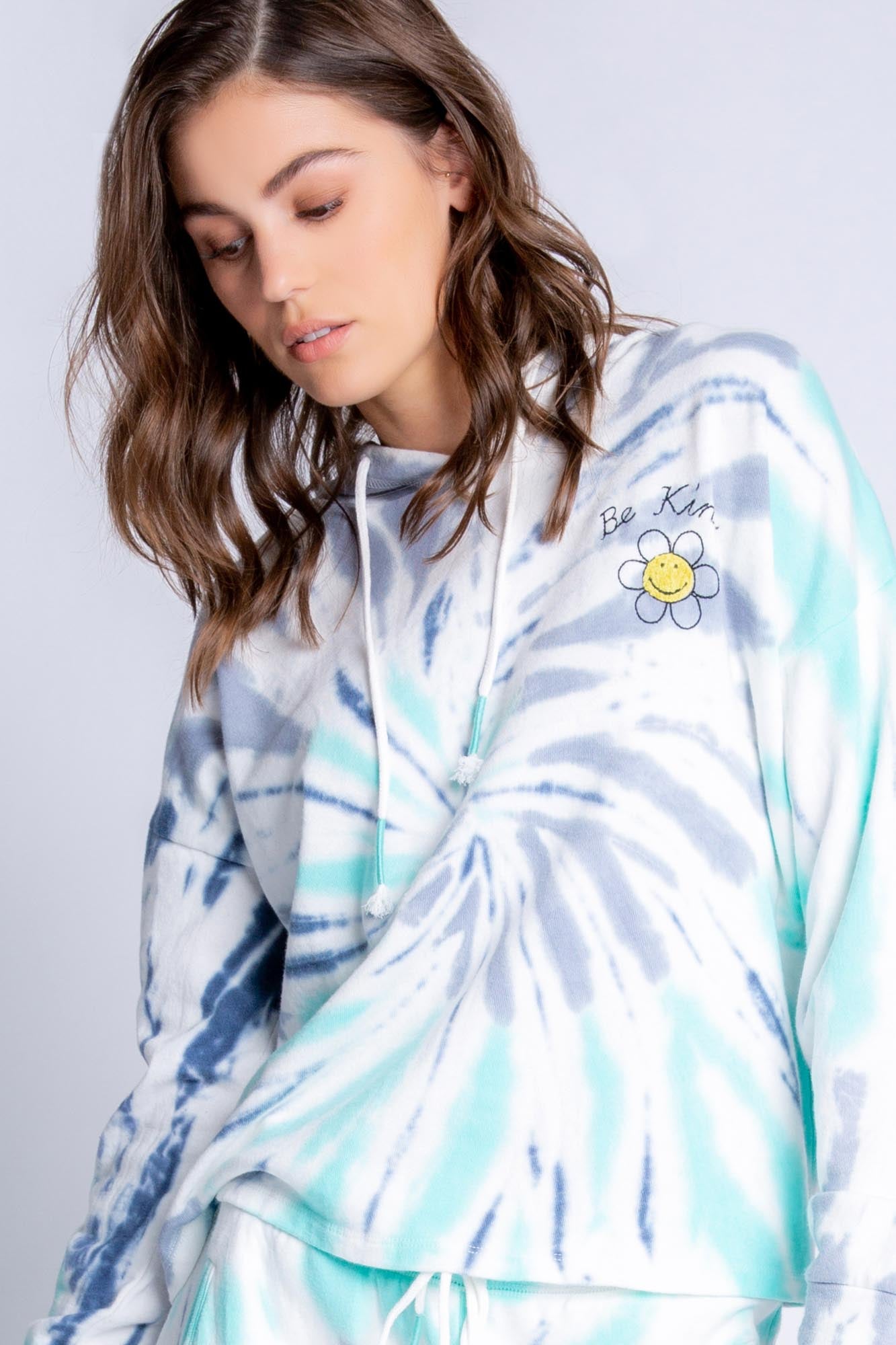 DAYDREAM DOODLES TIE DYE LOUNGE SET