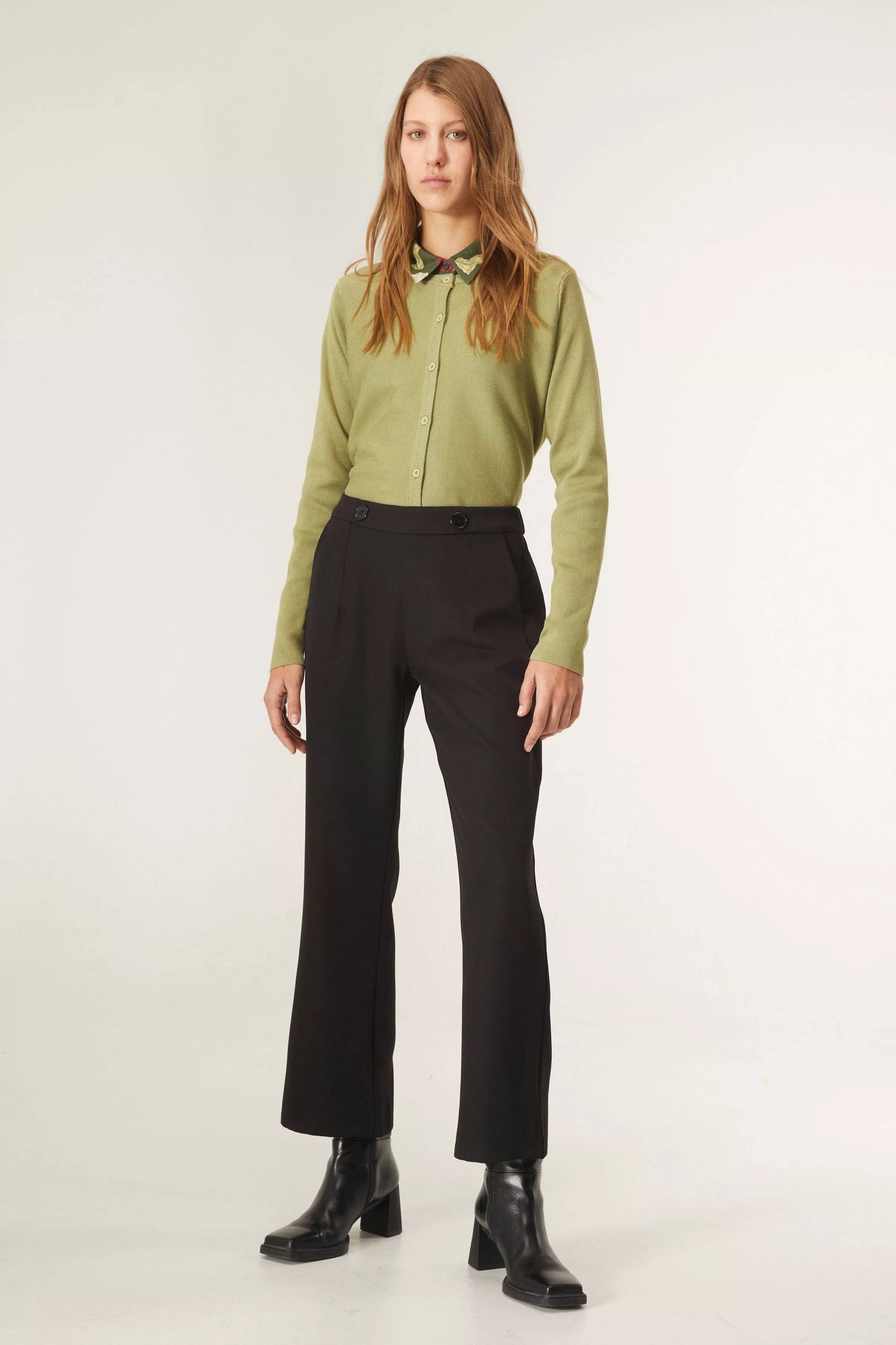 BLACK STRAIGHT-LEG TROUSERS