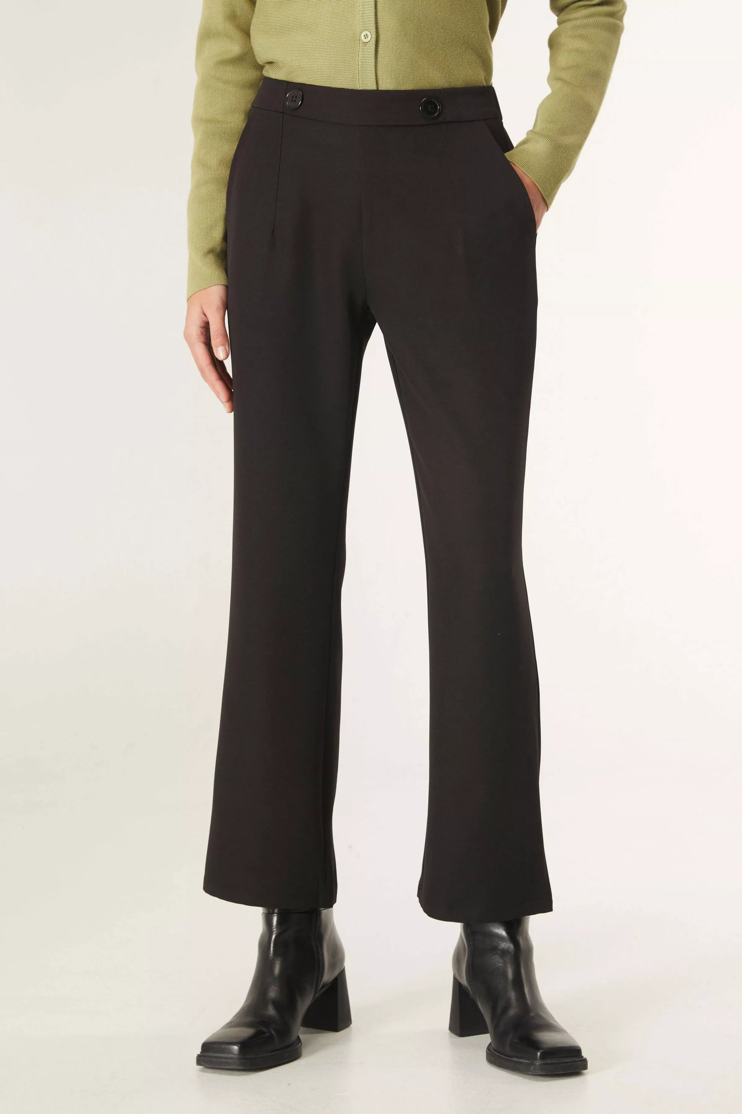 BLACK STRAIGHT-LEG TROUSERS