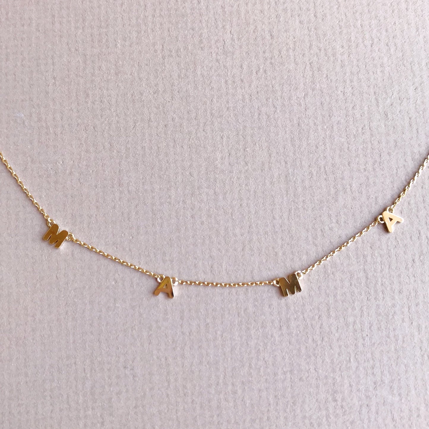 MAMA NECKLACE - GOLD