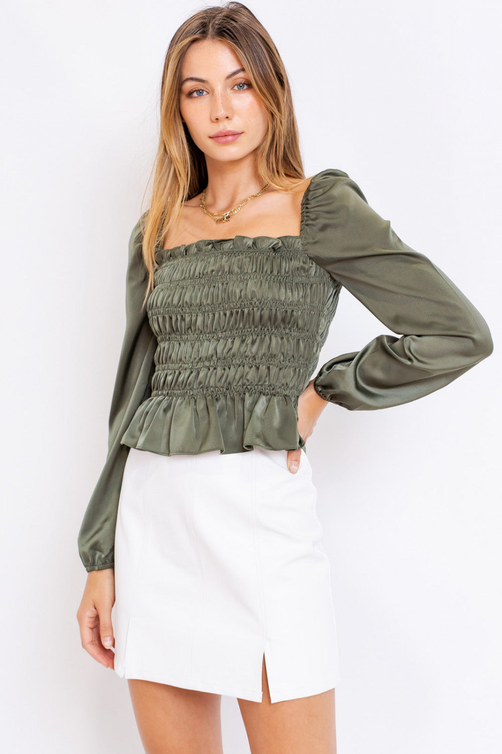 PUFF SLEEVE SQUARE NECK SHIRRING TOP - OLIVE