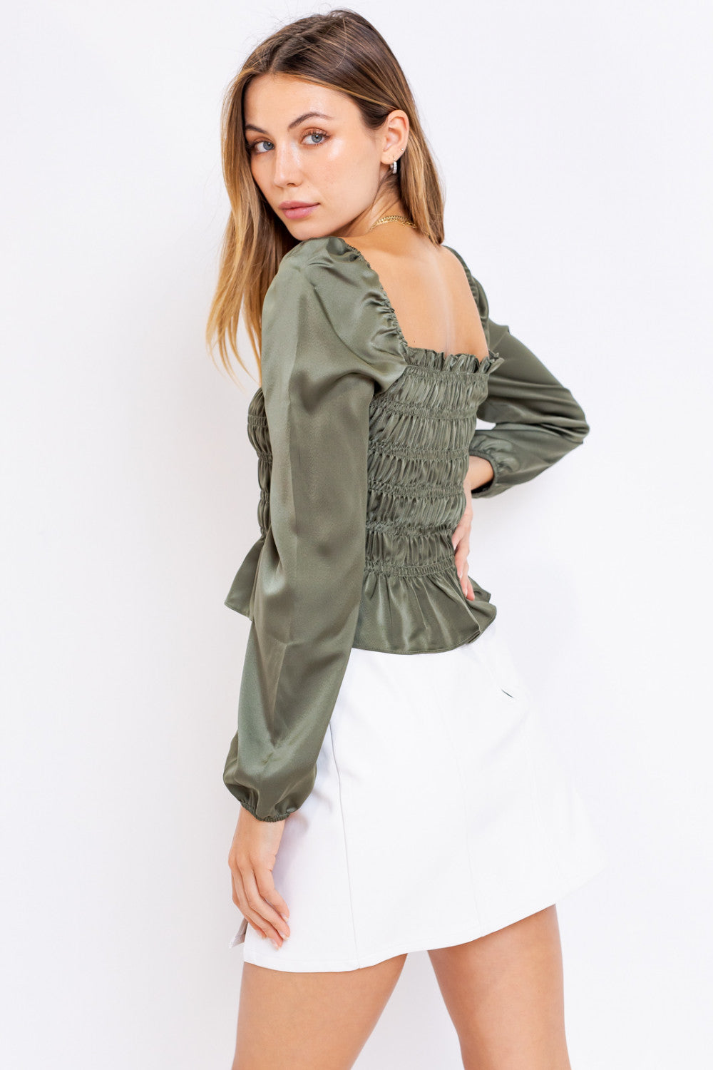 PUFF SLEEVE SQUARE NECK SHIRRING TOP - OLIVE